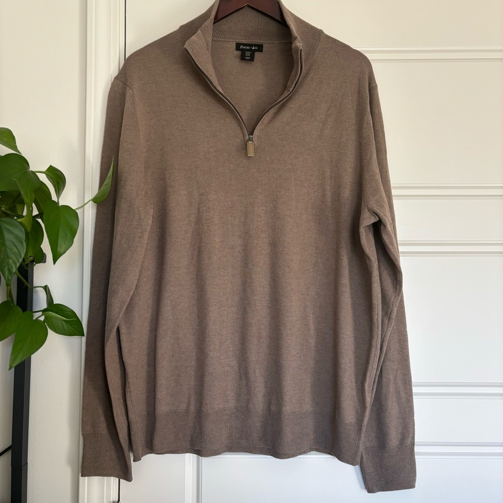 • [Porter + Ash] 1/4 Zip •